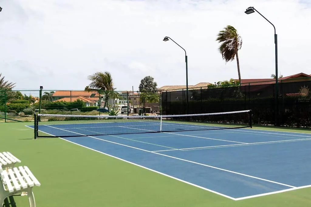 New! Cozy 1 Bedroom Condo- Gold Coast, Noord Aruba Palm Beach Apartment