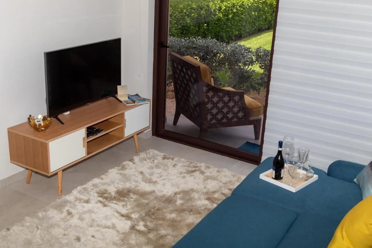 Apartment New! Cozy 1 Bedroom Condo- Gold Coast, Noord Aruba Palm Beach