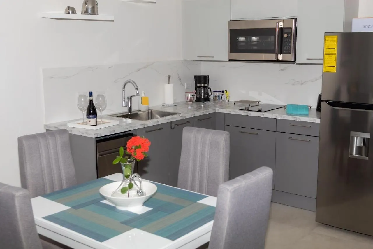 Apartment New! Cozy 1 Bedroom Condo- Gold Coast, Noord Aruba Palm Beach