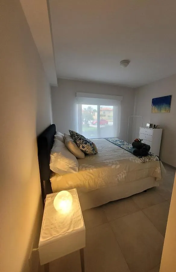 Apartment New! Cozy 1 Bedroom Condo- Gold Coast, Noord Aruba Palm Beach